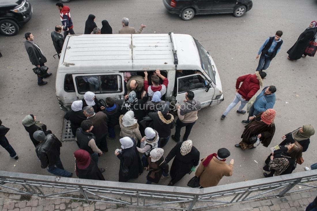 crowded-minibus-stop